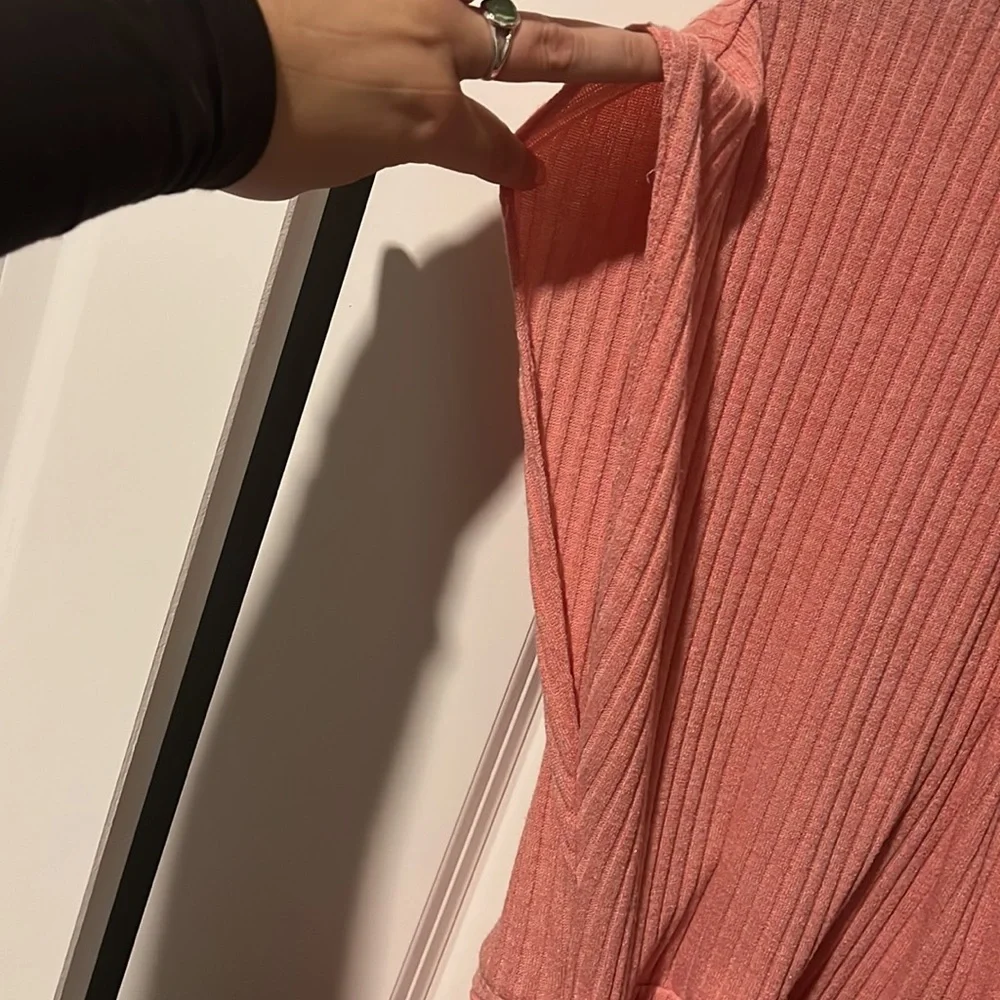⭐️Saylor: Yelle Ribbed pink front tie dress - Picture 5 of 7